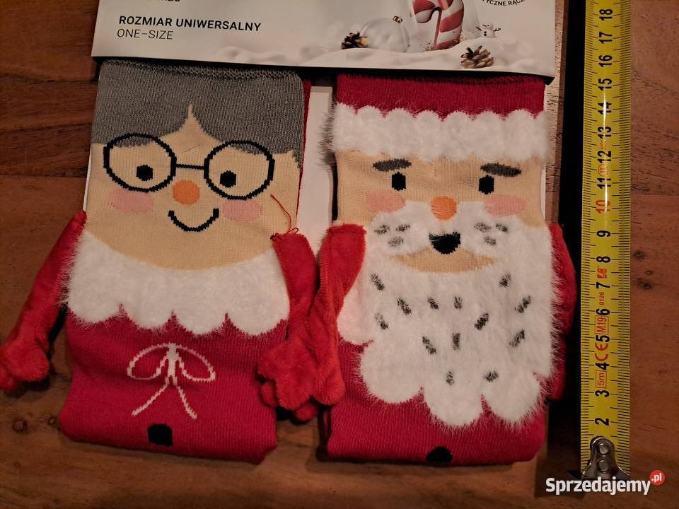 Skarpetki świąteczne na magnes trzymające się Warszawa