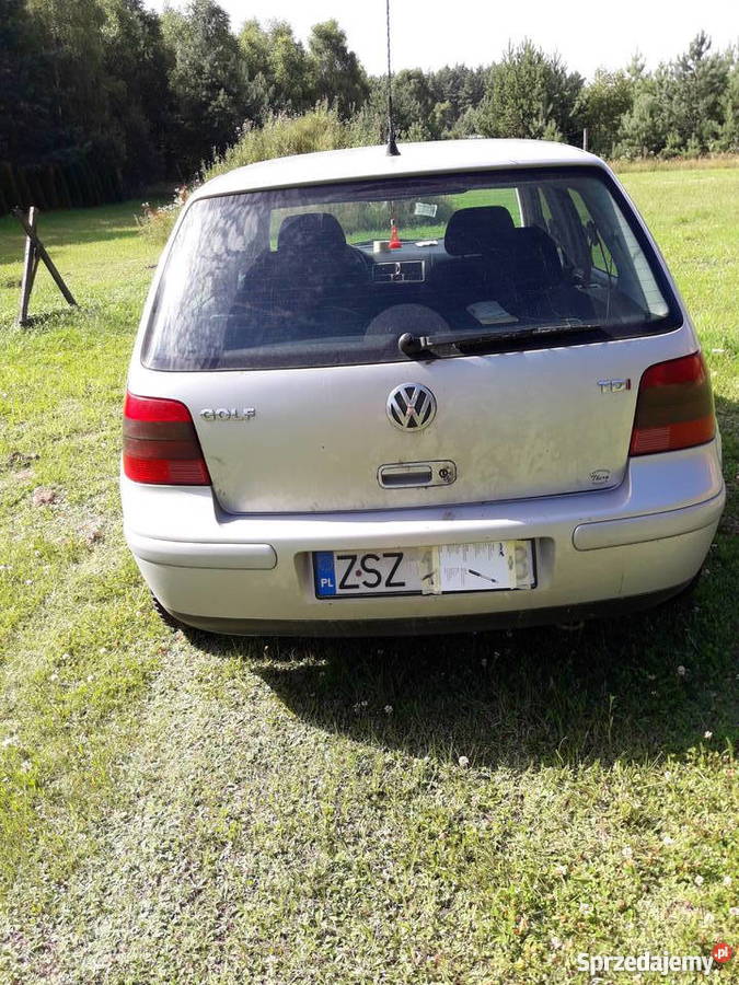 VOLKSWAGEN GOLF IV 19 TDI 5 DRZWIOWY 2cm3 Szczecinek