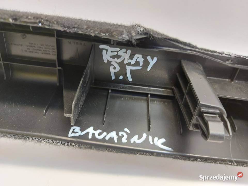 TESLA MODEL Y 2024r LISTWA OSŁONA BAGAŻNIKA