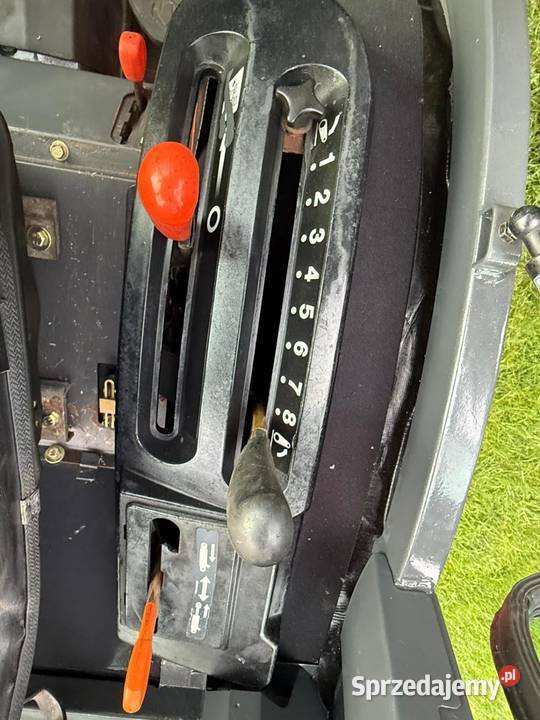 Kubota B2230 teaktor komunalny ciągnik śląskie