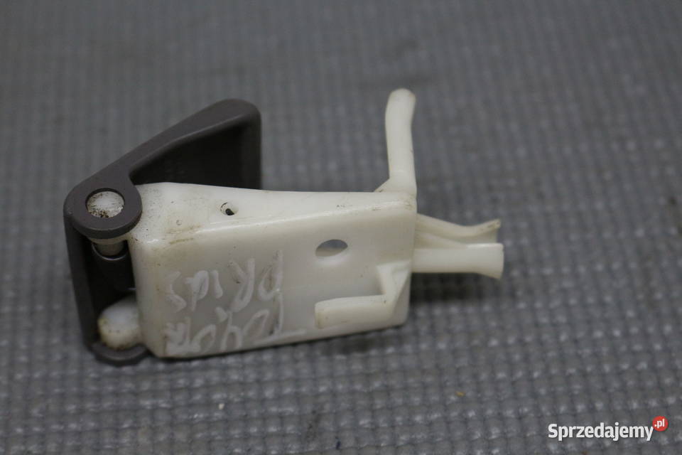 Toyota Prius 1 9703 klamka rączka maski dolnośląskie