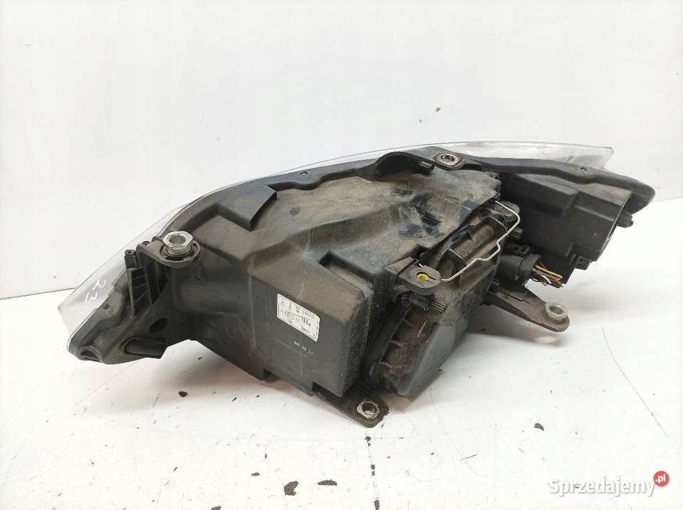 LAMPA PRZÓD PRAWA EU Seat Ibiza IV 2008