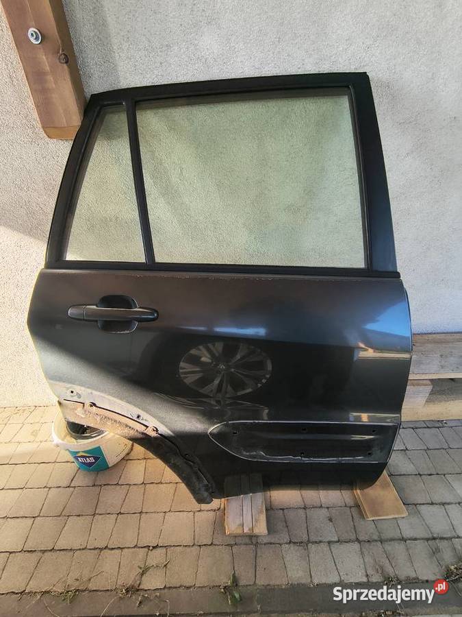 Drzwi RAV4 II prawy tył podkarpackie Krzemienica