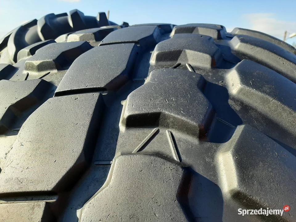 Opona używana rolnicza 75060R305 MICHELIN CARGO 30.5cale Zaścianki