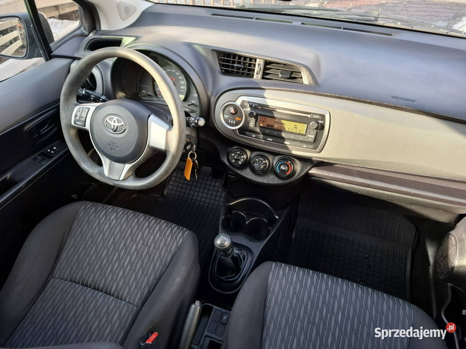 Toyota Yaris Piękna Bezwypadkowa Serwisowana Lublin sprzedam