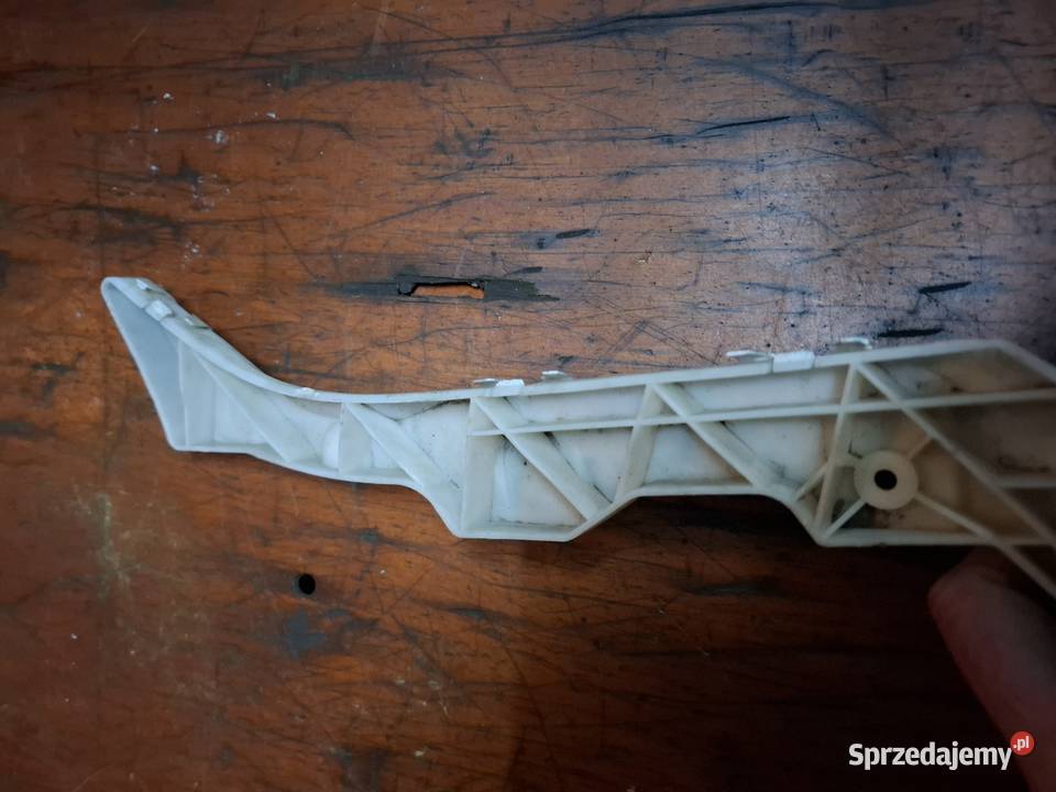 Ślizg zderzaka lewy tył Mazda 6 GY kombi osobowe małopolskie Przyborów