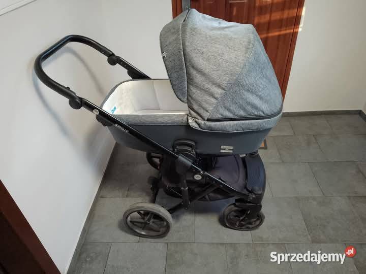 Sprzedam wózek dziecięcy 2w1 plus nosidełko Pleszew