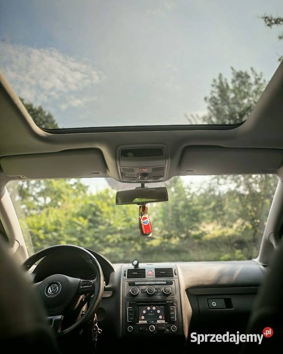 VW Touran navipanorama sam parkuje mocno komputer pokładowy Kudowa-Zdrój sprzedam