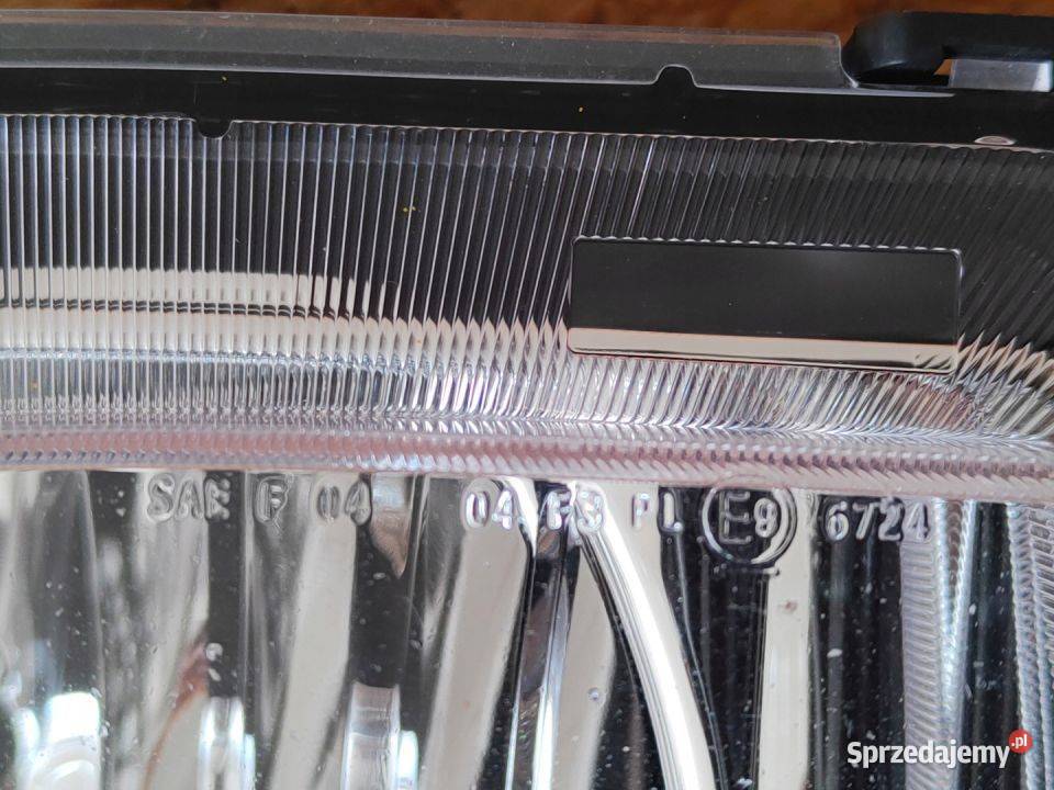 HYUNDAI KONA 17 HALOGEN PRAWY PRZÓD 92202J9 Pozostałe Pleszew