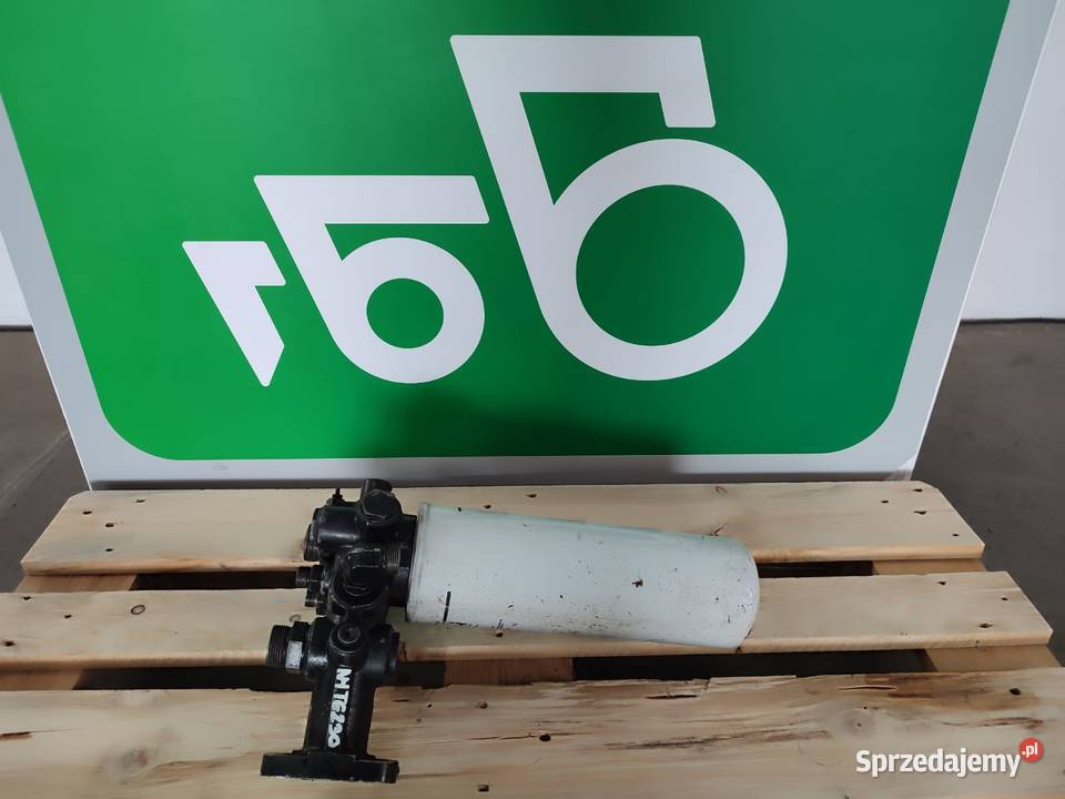 Podstawa filtra oleju HOLLAND TG230 Wilkowo