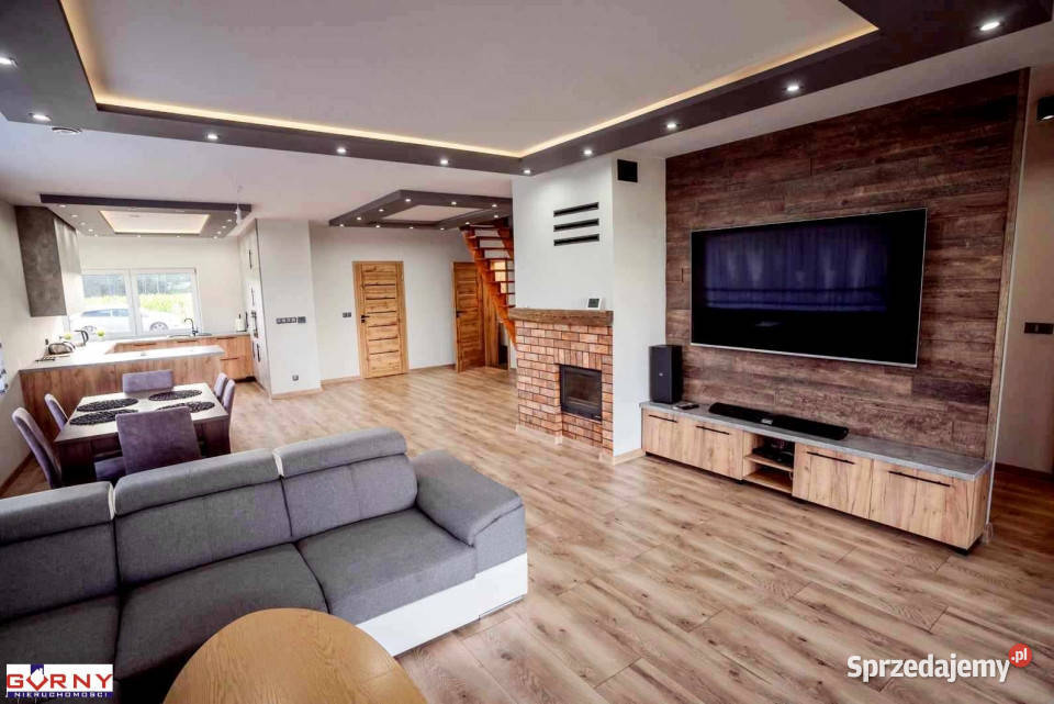 Sprzedaż domu wolnostojącego 228m2 Piotrków