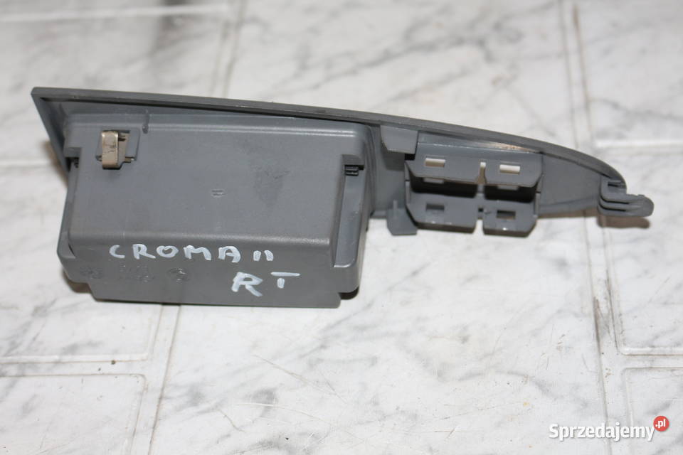 FIAT CROMA II POPIELNICZKA PRAWA PRZÓD C723 Motoryzacja Prochowice sprzedam