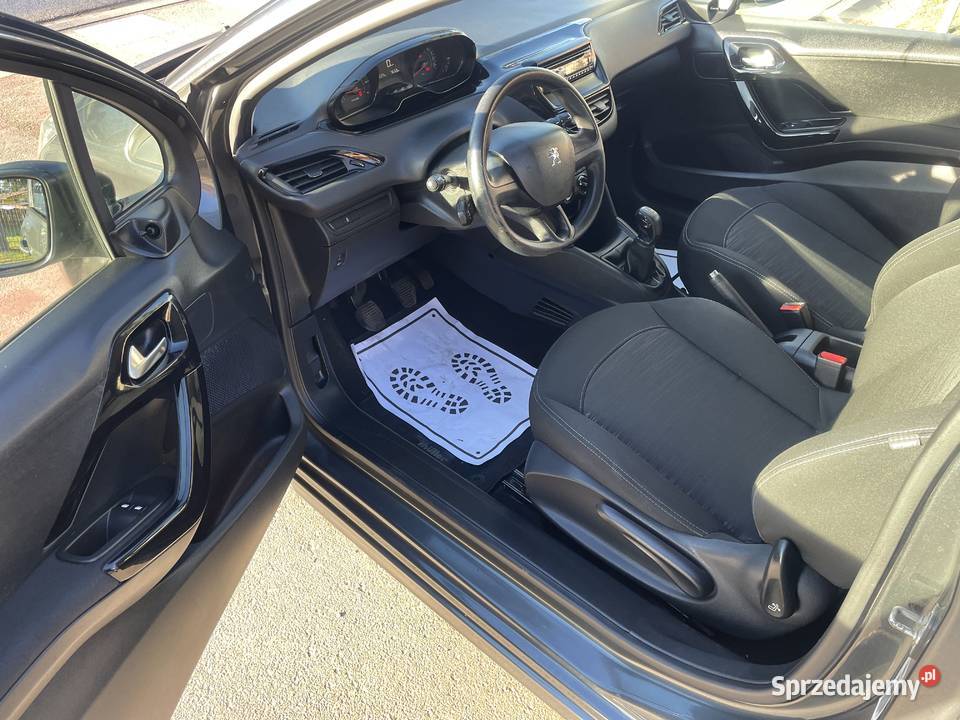 Peugeot 208 ekonomiczna benzyna wspomaganie kierownicy Rzeszów