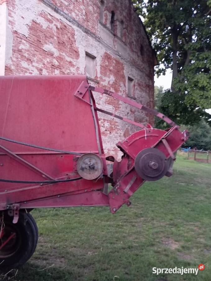 Sprzedam kombajn Wołów