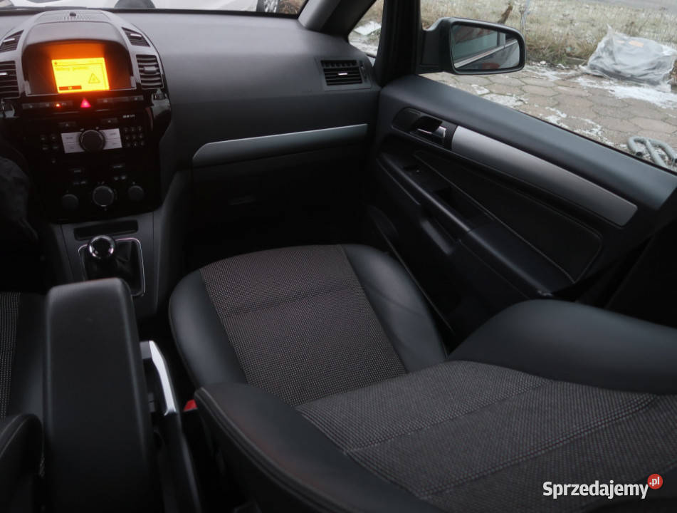 Opel Zafira 18 łódzkie