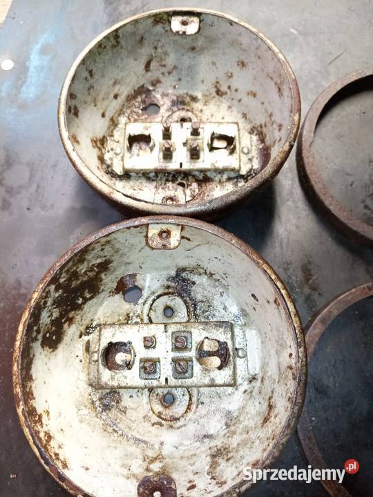 Ursus obudowy lampy tylnie c328 c330 Obudowy lamp i żarówek Stalowa Wola