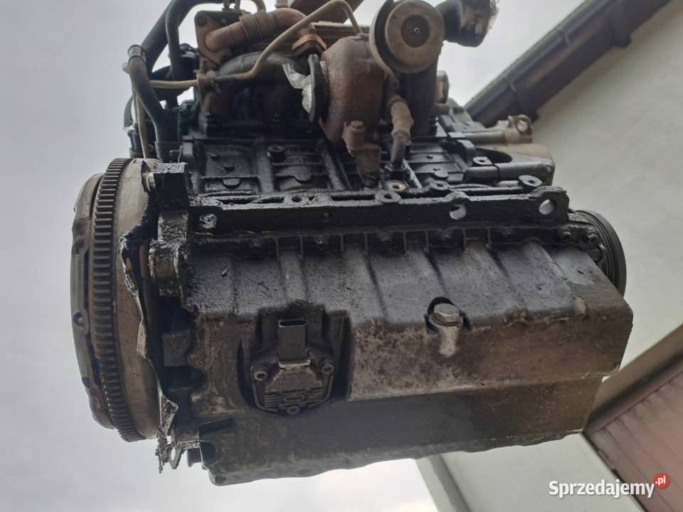 Volkswagen Touran 19 TDi 101 silnik kompletny Rok produkcji 2006 Silniki i osprzęt śląskie Jastrzębie-Zdrój