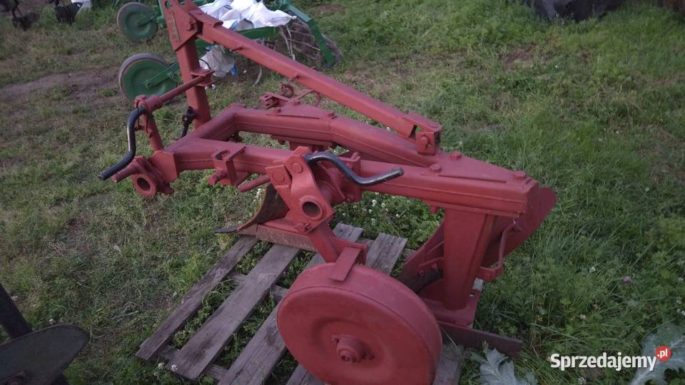 Plug Unia Grodziadz 2 skibowy Boguchwałowice