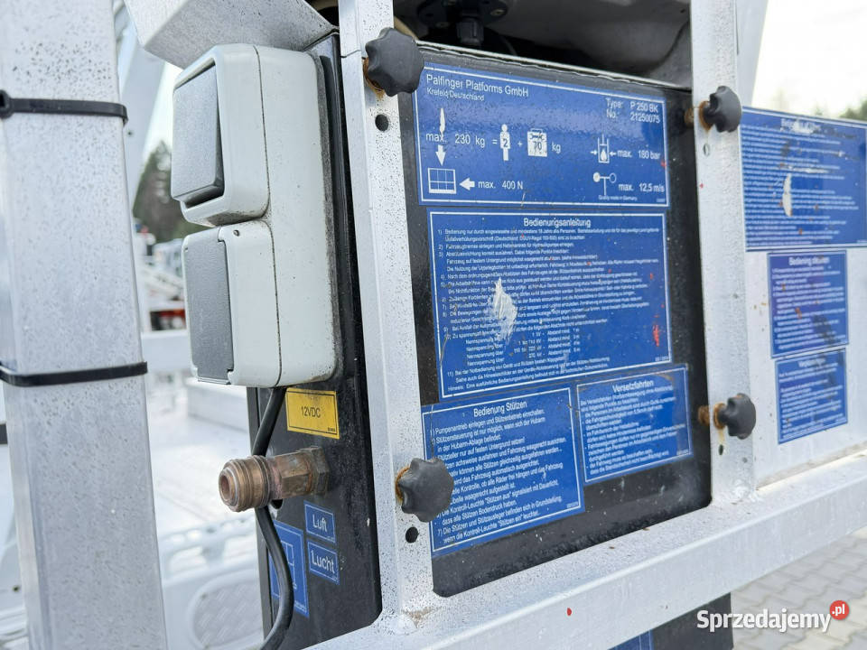 Mercedes Sprinter Podnośnik Koszowy 25m Widełki