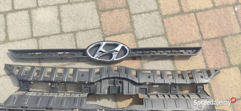 Atrapa grill kratka znaczek Hyundai i20 II osobowe Atrapy Gostyń