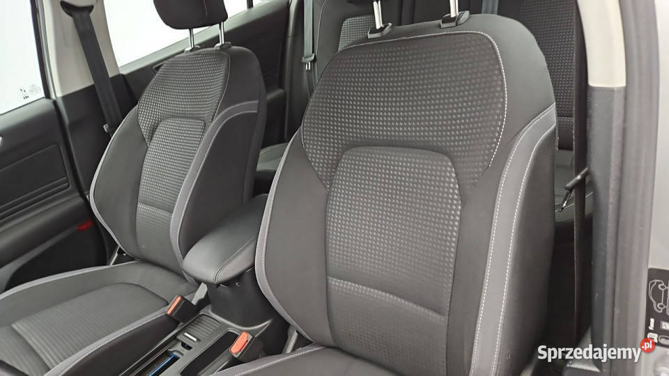 Ford Focus 15 EcoBlue SCR Connected Z Polskiego srebrny Warszawa
