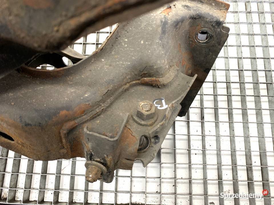 BELKA POD SILNIK FORD MUSTANG V 37 309 osobowe