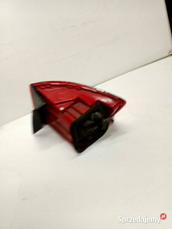 LAMPA TYŁ LEWA VW JETTA VI 5C 1014 EUROPA Rakoniewice