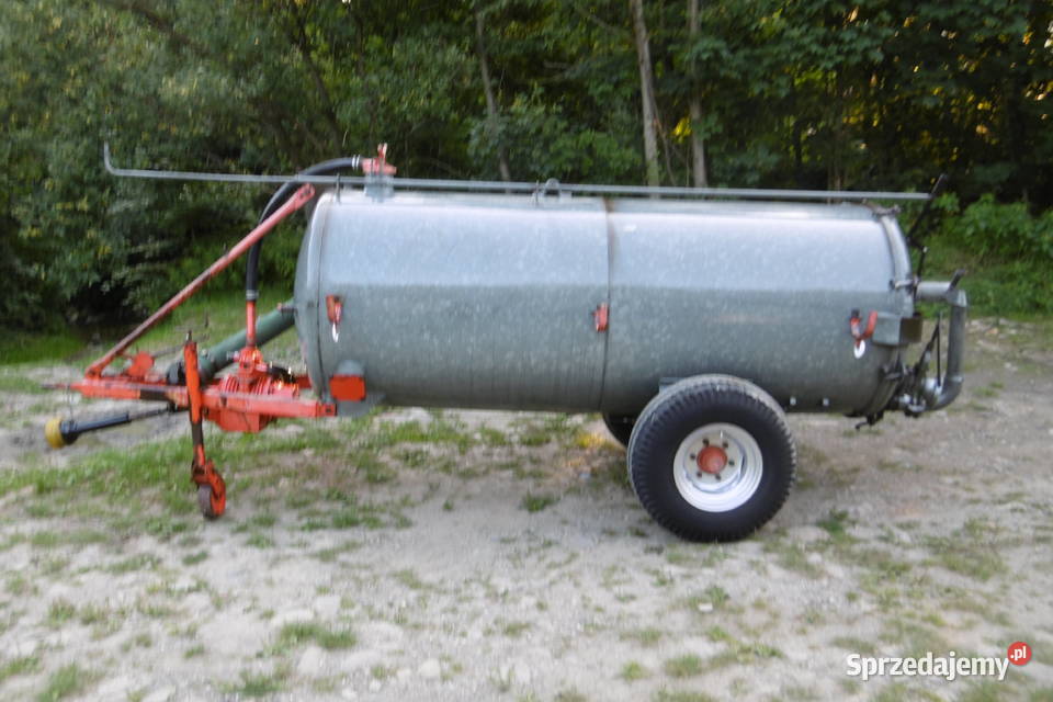 Beczkowoz beczka asenizacyjna vakuumat bauer Mszana Dolna
