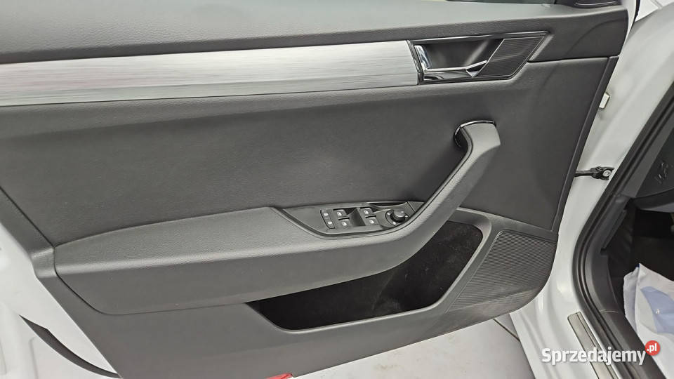 koda Superb 15 TSI Ambition Z Polskiego Salonu serwisowany w ASO mazowieckie Warszawa sprzedam