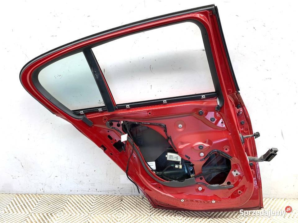 DRZWI LEWY TYŁ BMW F20 Hatchback 1119 Drzwi podkarpackie