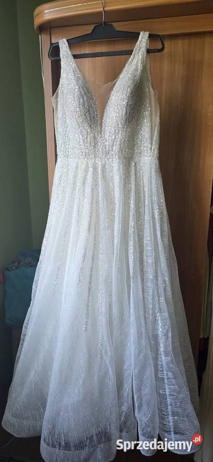 Piękna Suknia Ślubna