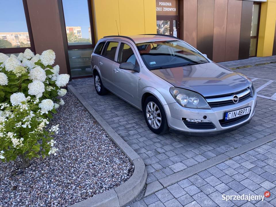 Opel Astra 17 diesel ISUZU 2005r kombi