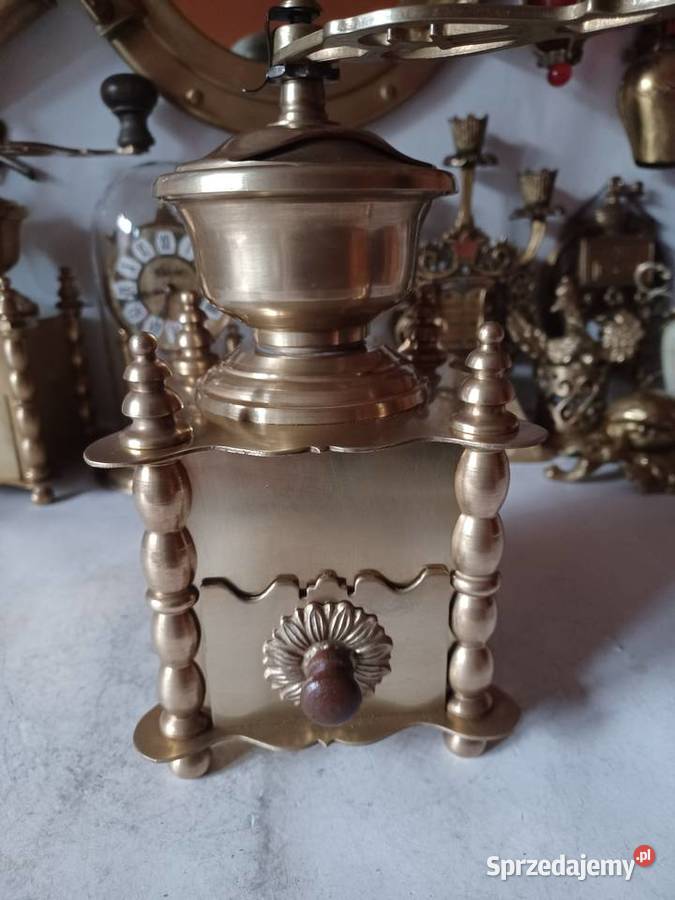 Mosiężny młynek do kawy Kolekcja Poznań