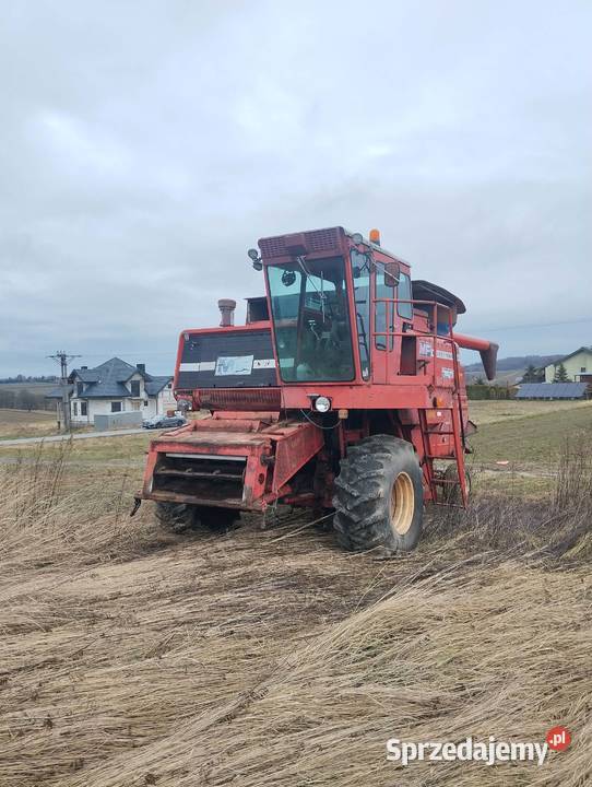 Kombajn Massey Ferguson 750 Łajsce sprzedam