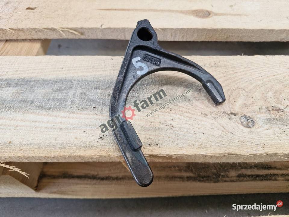Widełka skrzyni biegów Holland T350 T455 Byków