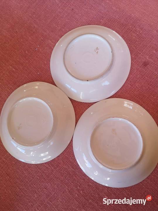 Filiżanka z wyciskiem numerycznym i literami Gdańsk