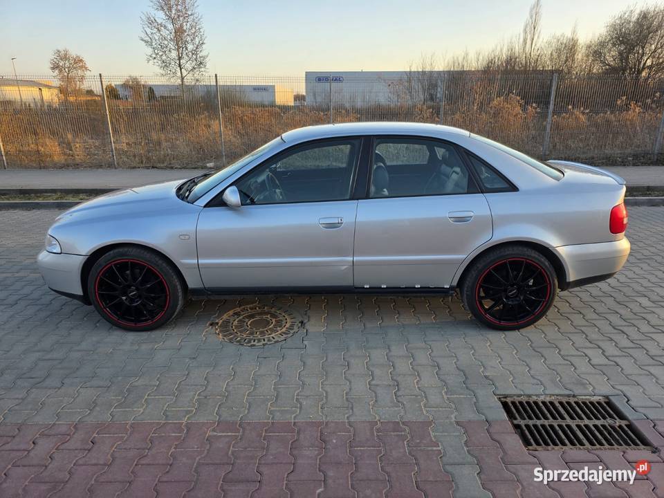 Audi A4 B5 lift 18T LPG benzyna+LPG świętokrzyskie Nowy Skoszyn