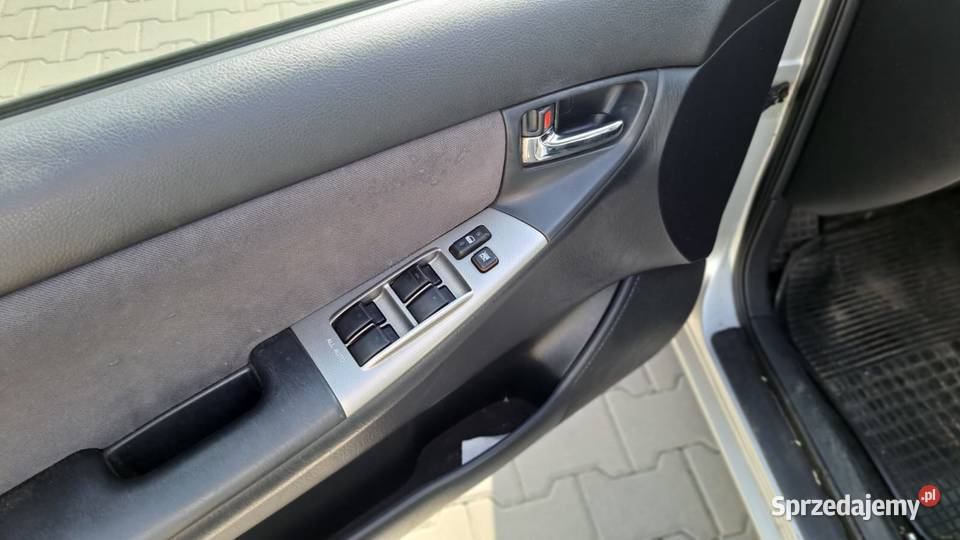 Toyota Corolla e12 16 Benz Climatronik elektryka sprzedam