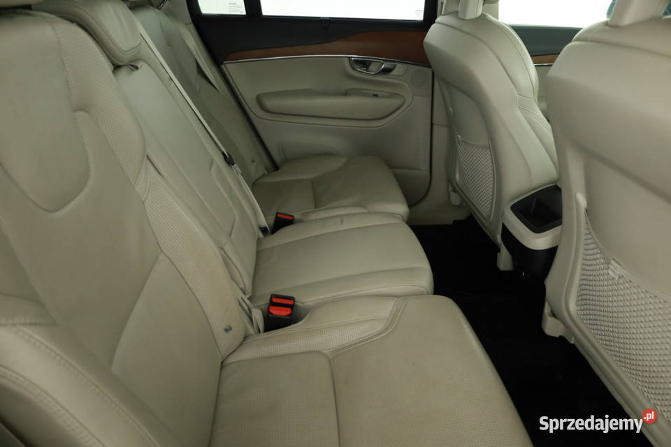 Volvo XC90 D5 AWD elektrycznie ustawiane fotele Piaseczno sprzedam