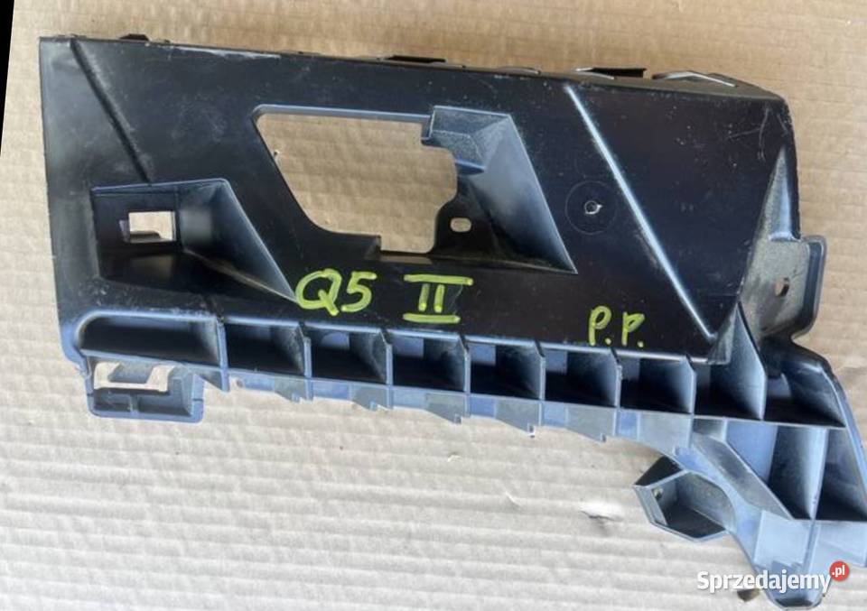 AUDI Q5 ŚLIZG ZDERZAKA PRAWA 80A807096E Międzychód