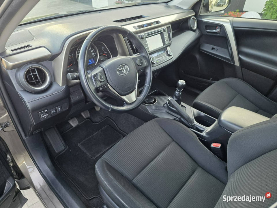 Toyota RAV4 ładny stan kamera zarejestrowany lakier metallic Czarnków