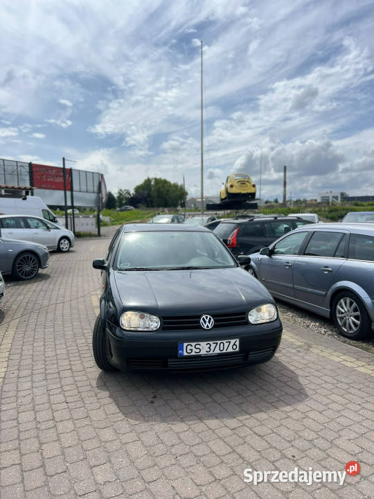Volkswagen Golf IV 19972003 czarny Słupsk
