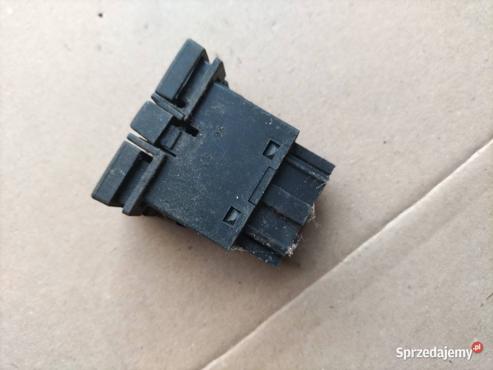 WŁĄCZNIK PANEL STEROWANIA SZYB SZYBY GOLF 3 osobowe Kamień-Kolonia sprzedam