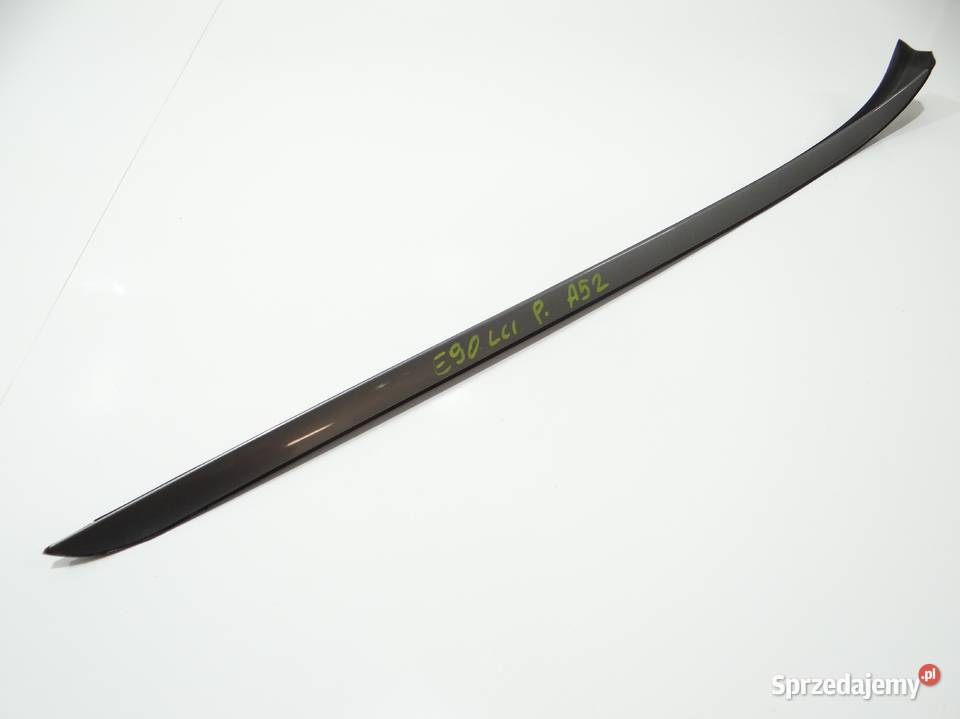 LISTWA CZOŁOWA PRAWA BMW E90 LCI A52 17193520 osobowe Listwy Strzyżewice sprzedam