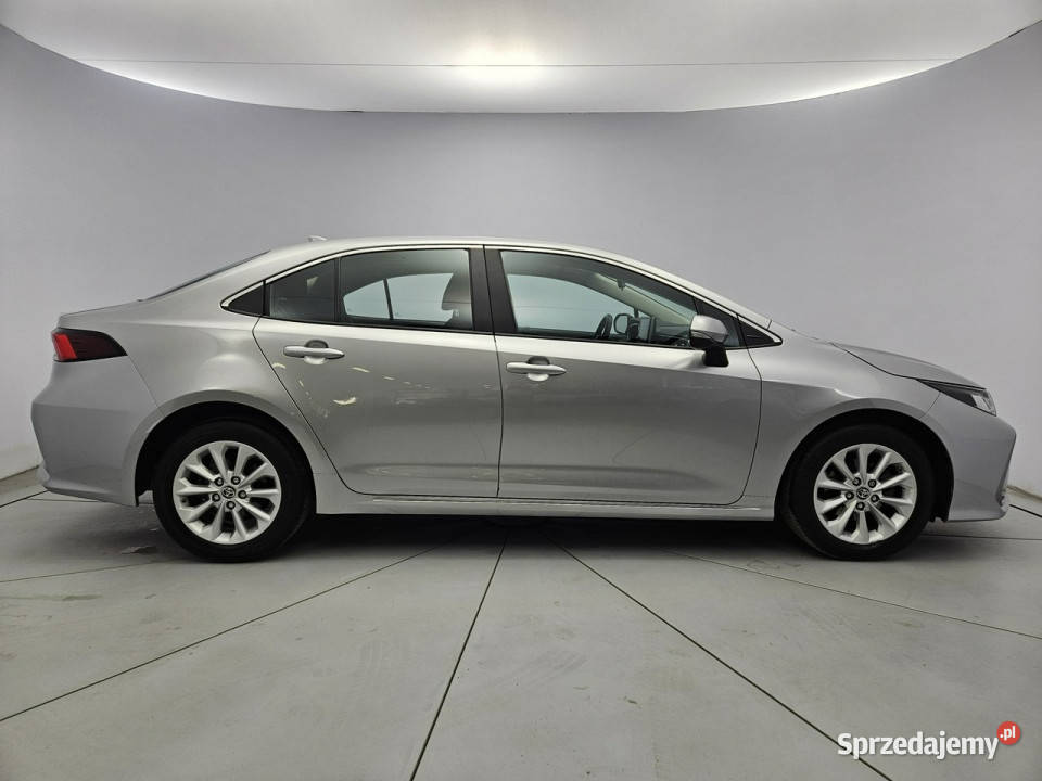 Toyota Corolla Z Polskiego Salonu Faktura Vat czujnik parkowania Warszawa