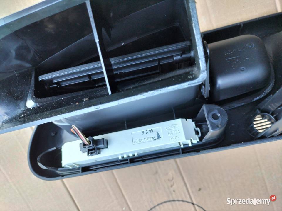 FORD MONDEO MK2 RAMKA OSŁONA OBUDOWA LICZNIKA osobowe Kamień-Kolonia