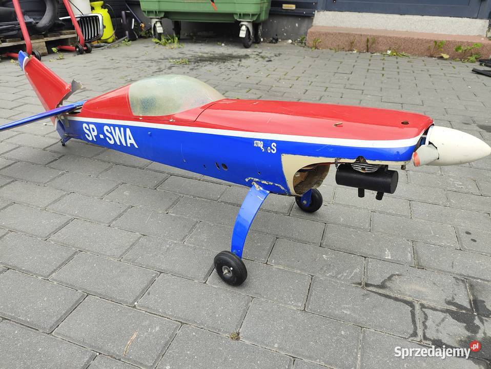 Samolot 300s zdalnie sterowany Spalinowy na Pozostałe Turek