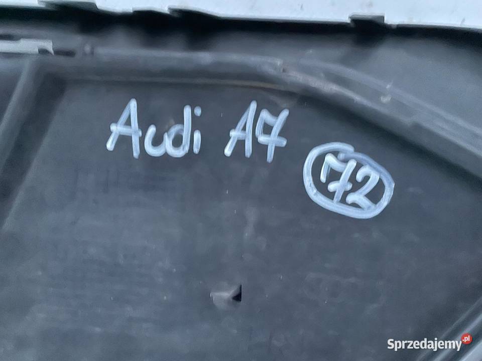 AUDI A7 II 2 C8 SLINE 18 KRATKA ZDERZAKA PRAWA Listwy i nakładki sprzedam