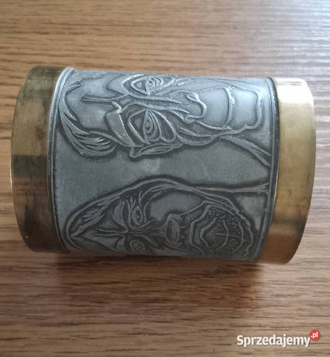 Kielichkubek cynowy 4 twarze Nakło nad Notecią