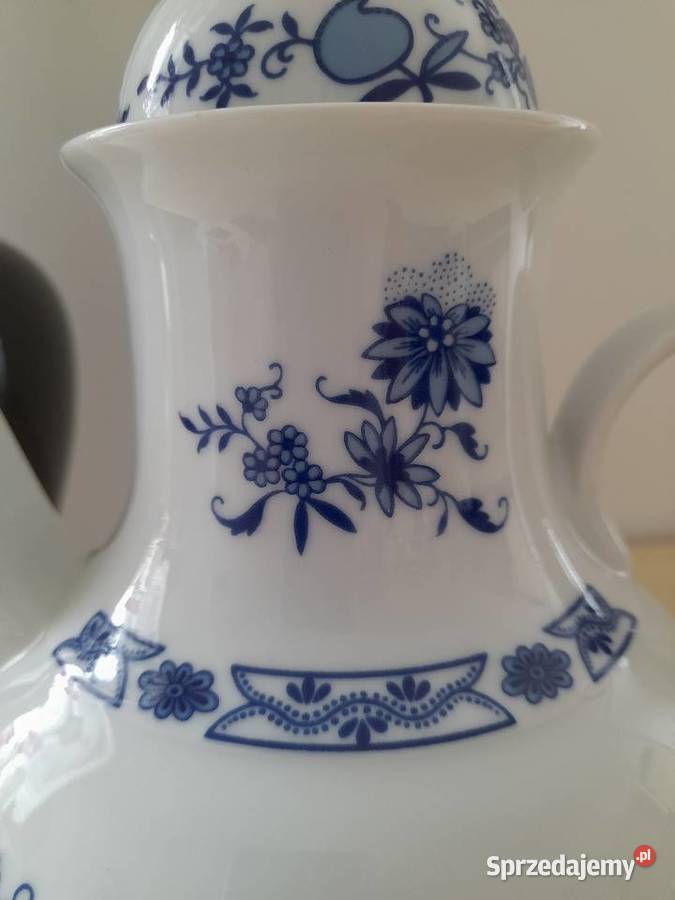 Porcelanowy dzbanek Ilmenau wzór cebulowy dolnośląskie Bogatynia